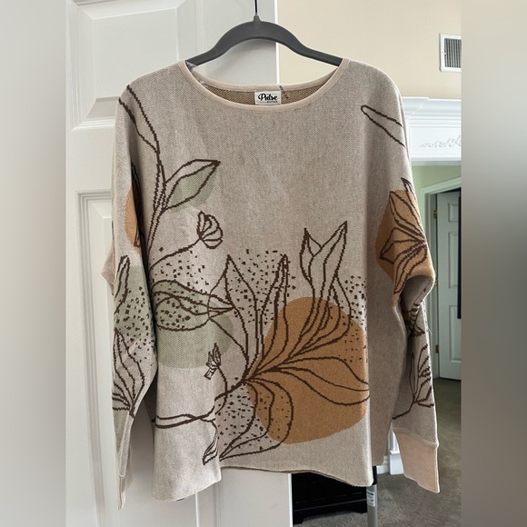 Pulse Beige Knit Sweater NWOT - Picture 1 of 3